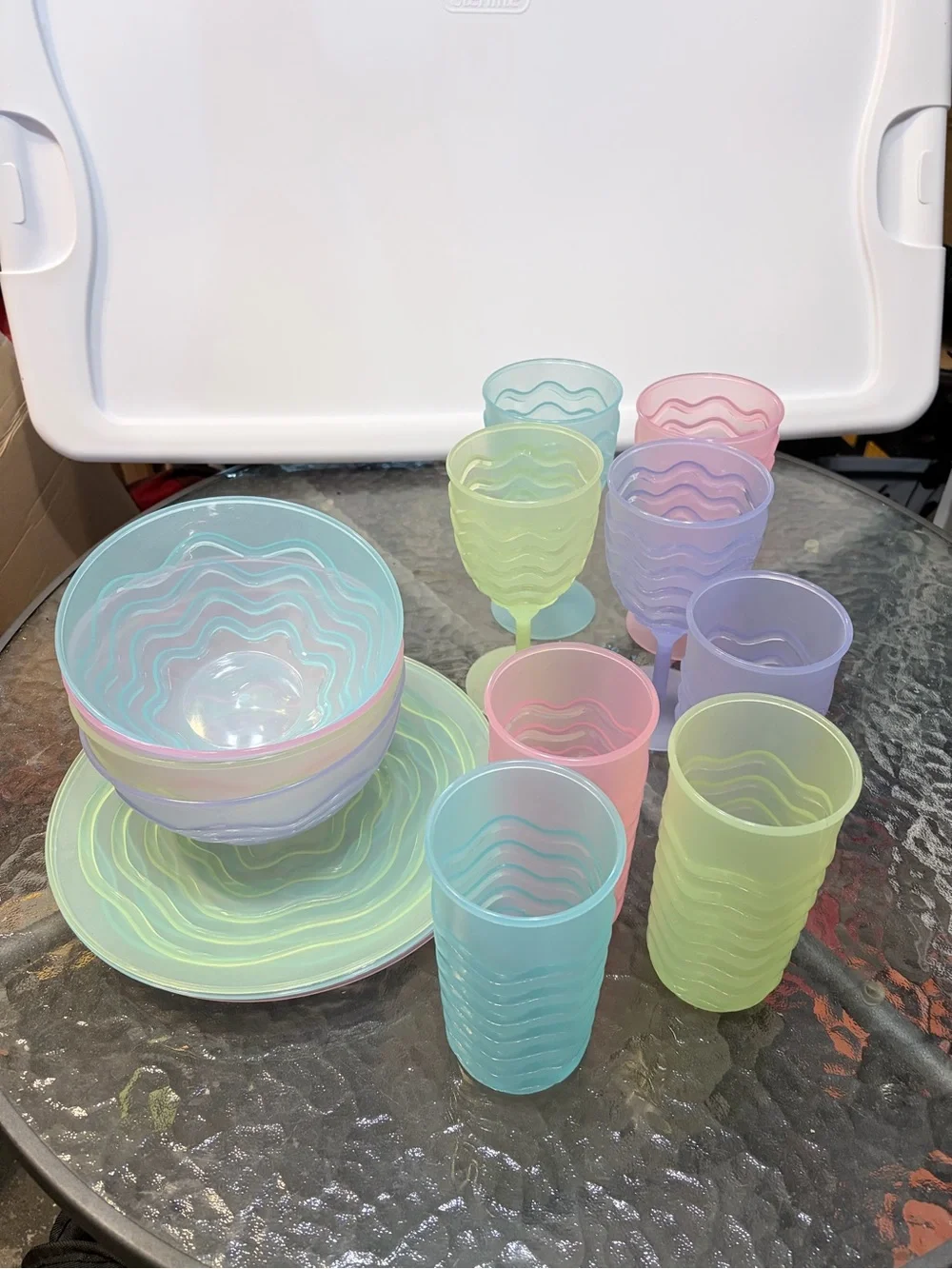 Pastel Wave Plastic Drinkware & Dinnerware Set - Assorted Colors